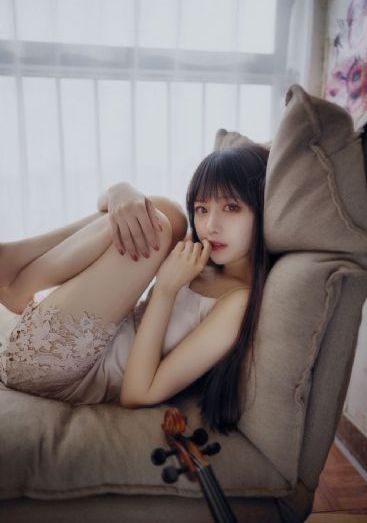 国产ts艾美人调教直男3p_BD韩语高清完整版播放