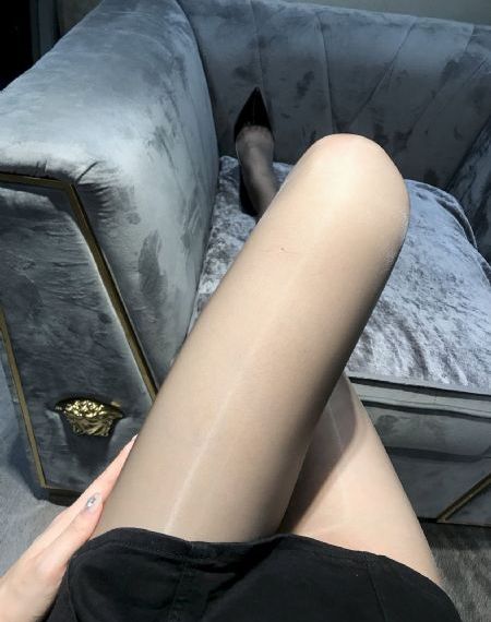 大胸的d罩杯的少妇_日韩手机在线观看
