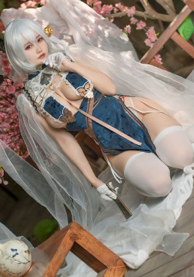亚洲欧美制服丝袜精品久久_高清神马在线观看