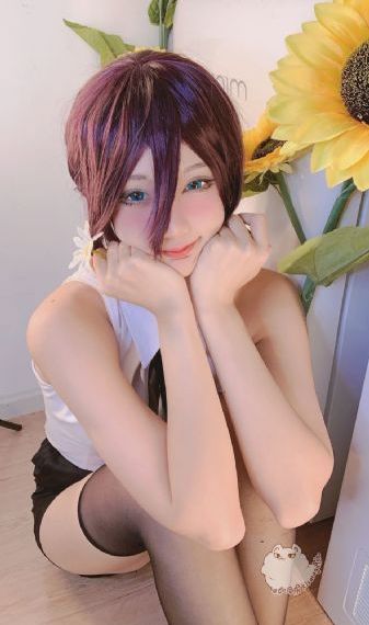 7777精品久久久大香线蕉_超清动漫免费观看