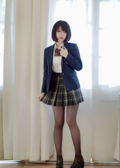 丰满少妇猛烈A片免费看观看_国语版中文版