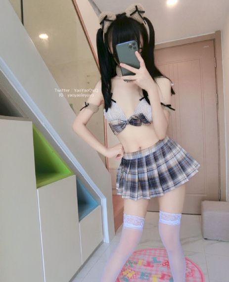 黄色小小视频在线内射_蓝光在线观看