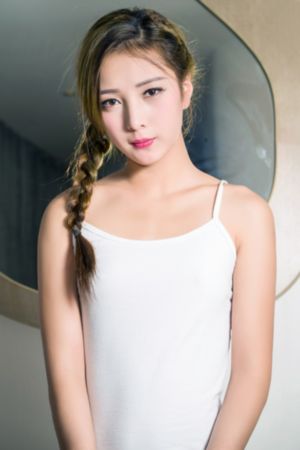 美女极品粉嫩美鮑在线观看_1080P神马影院在线