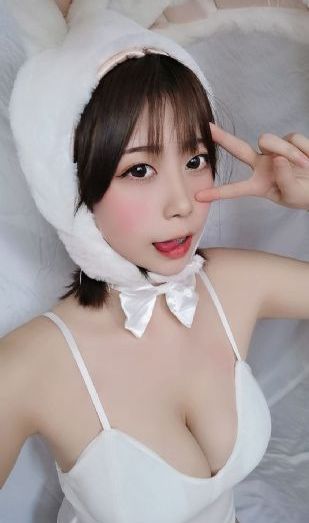 中文字av_BD英语在线播放观看