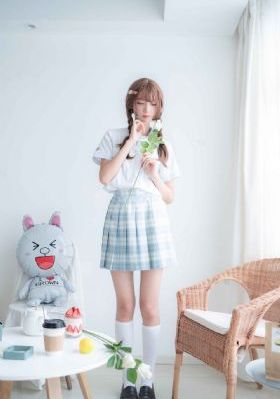 欧美裸体gogo人体_BD韩语高清在线